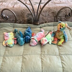 Vintage Ty Beanie Babies tie dyed set